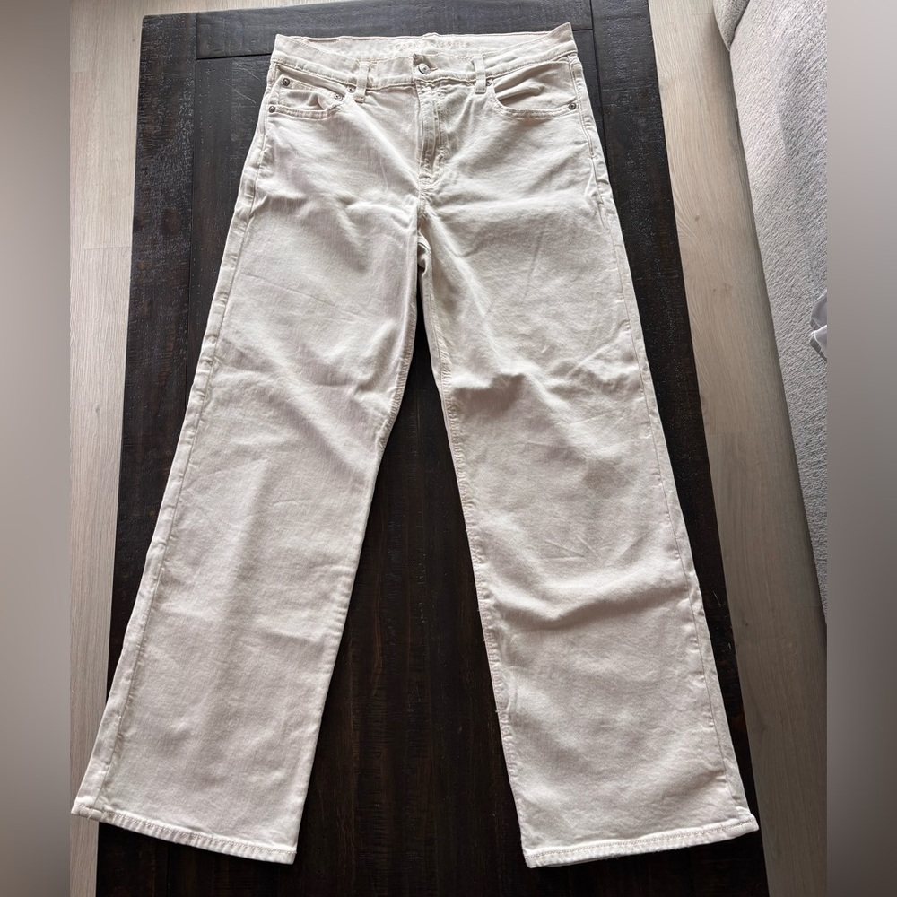 American Eagle Outfitters Cream Straight-Leg Stovepipe Jeans